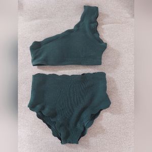 2 piece scalloped high waist bikini set size M